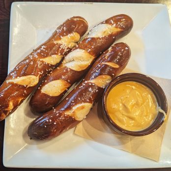 FIREBREW Bar & Grill - This is the Soft Pretzels appetizers. Photo taken December 24, 2024. - Bars Near Me - Virginia Beach, Virginia FIREBREW Bar & Grill - This is the Soft Pretzels appetizers. Photo taken December 24, 2024. - Bars Near Me - Virginia Beach, Virginia