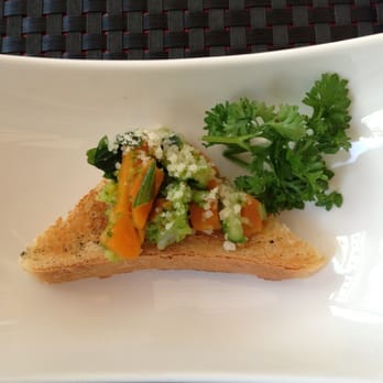 Stadtgarten - Jedesmal gibt es ein kleines, feines Amuse bouche - Wine Bars Near Me - Biel/bienne, BE