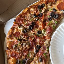 Papa Zo's Pizza - Signature Pizza