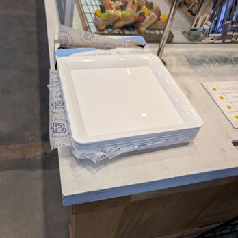 Paris Baguette - Trays - Bakeries Near Me - Torrance, California Paris Baguette - Trays - Bakeries Near Me - Torrance, California