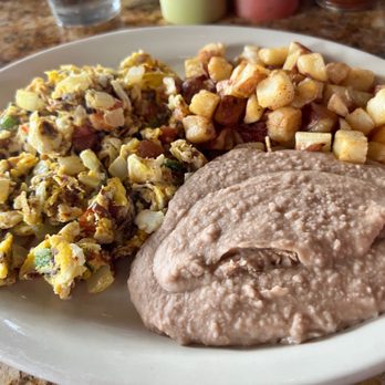 La Cocina de Roberto - MACHACADO - Latin American Near Me - Spring, Texas La Cocina de Roberto - MACHACADO - Latin American Near Me - Spring, Texas