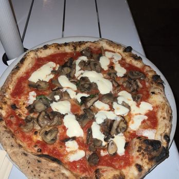 KESTÉ PIZZA & VINO - Updated September 2024 - 1453 Photos & 1929