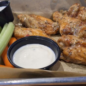 Buffalo Wild Wings - Garlic parmesan wings - Chicken Wings Near Me - Mobile, Alabama