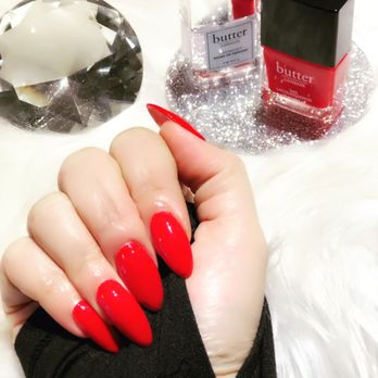 Labella Mobile Nail Spa - Bright red nails - Day Spas Near Me Labella Mobile Nail Spa - Bright red nails - Day Spas Near Me