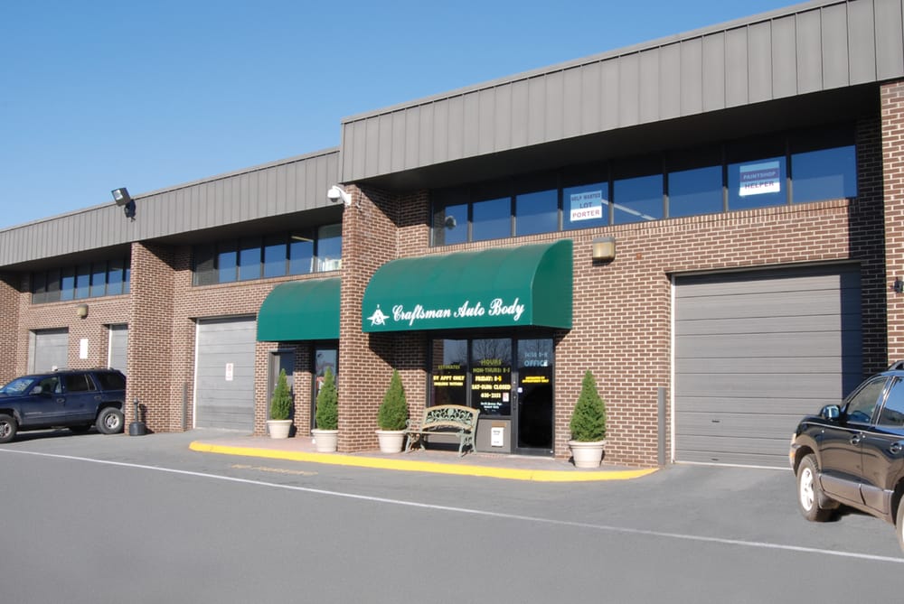 CRAFTSMAN AUTO BODY Updated October 2024 14150 Willard Rd