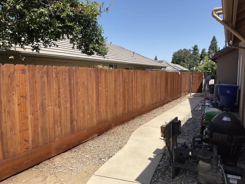 J & D FENCE Updated September 2024 32 Photos & 14 Reviews 1100
