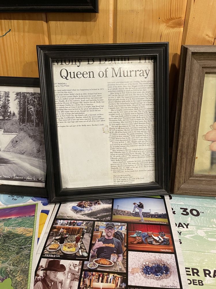 BEDROOM GOLDMINE BAR Updated August 2024 24 Photos & 10 Reviews