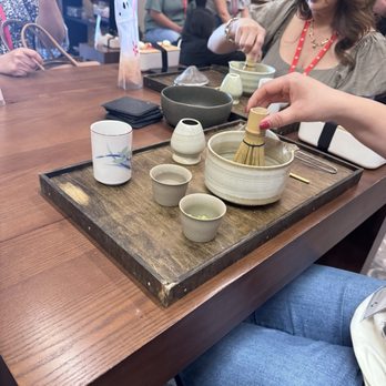 Isla Tea Lounge - Tea Rooms Near Me - Fresno, California