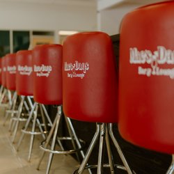 Mac’s Daqs Bar and Lounge