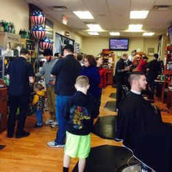 Dude's Barbershop - A busy Saturday before expansion