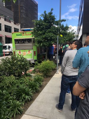 Tacos El Tajin Food Truck 1 by null