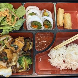 Vegetable and Tofu Teriyaki Bento--YUM! Vegetable and Tofu Teriyaki Bento--YUM!
