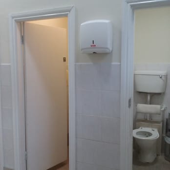 Central Hotel - Toilets, expenses spared - Hotels Near Me - Dublin, D