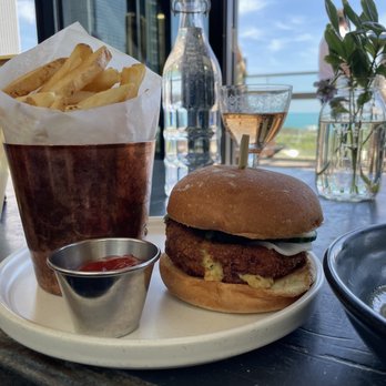 Cindy's Rooftop - Crab cake - New American Near Me - Chicago, Illinois