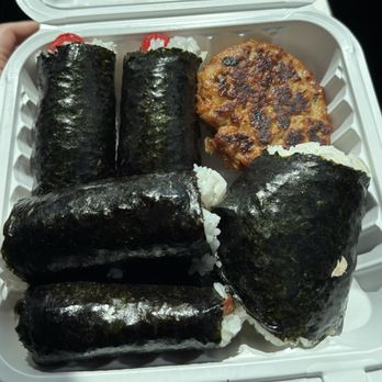 Masa & Joyce Okazuya - Musubi, Ahi patty - Hawaiian Near Me - Kaneohe, Hawaii