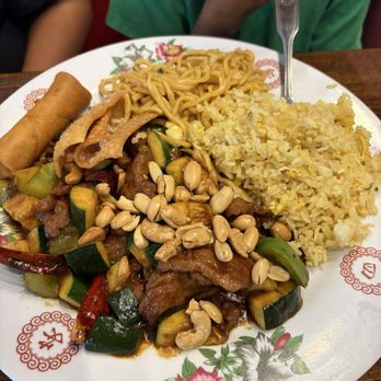 Golden China - Chinese Near Me - Watsonville, California