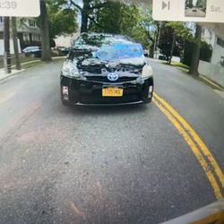 Clove Lake Cars - Road rage, he followed my car from Clove Road & Victory Blvd until Slosson Ave between Rice & Potter Avenues, my 6 year old was with me