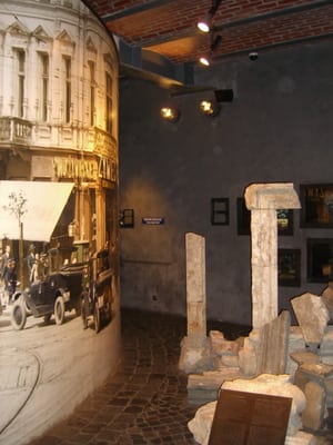 Warsaw Uprising Museum by null