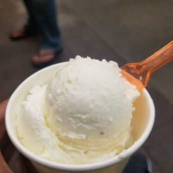 Scoops - Olive oil and Rosemary - Ice Cream & Frozen Yogurt Near Me - Los Angeles, California Scoops - Olive oil and Rosemary - Ice Cream & Frozen Yogurt Near Me - Los Angeles, California