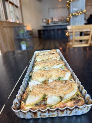 Black Bottle Bellevue by null