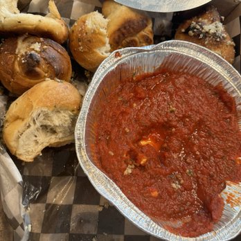 New York Pizza and Pints - Pizza Near Me - Frisco, Texas New York Pizza and Pints - Pizza Near Me - Frisco, Texas