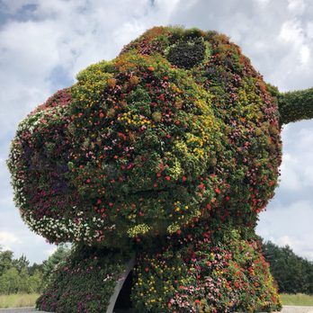 Glenstone - split rocker by jeff koons - Art Museums Near Me - Potomac, Maryland Glenstone - split rocker by jeff koons - Art Museums Near Me - Potomac, Maryland