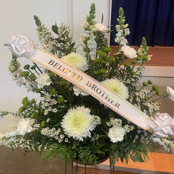 Watanabe Floral - Florists Near Me - Honolulu, Hawaii Watanabe Floral - Florists Near Me - Honolulu, Hawaii