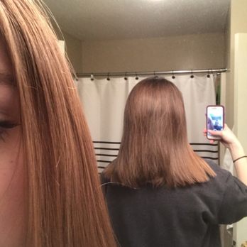Pavo Salon - Look at the CHUNK MISSING - Hair Salons Near Me - Memphis, Tennessee
