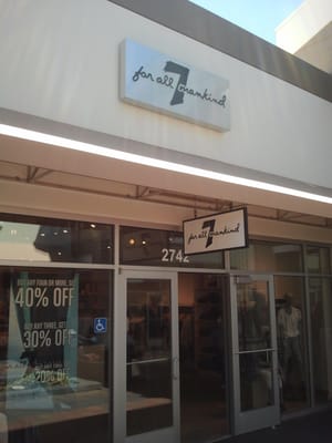 seven for mankind outlet