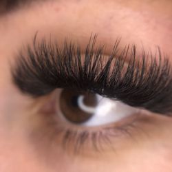 Trailer Lash - Mega volume fullset