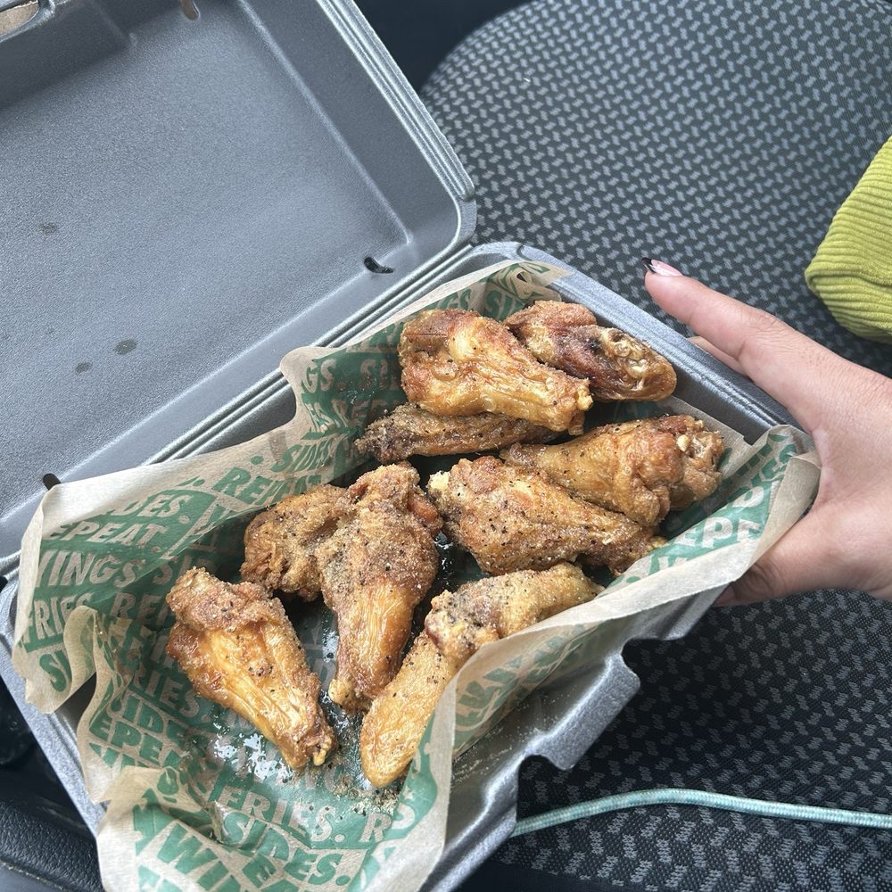 Wingstop - Chicken Wings Near Me - Pinellas Park, Florida Wingstop - Chicken Wings Near Me - Pinellas Park, Florida