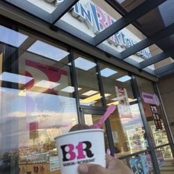 Baskin Robbins