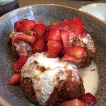 Husk - Drop biscuits with lemon yogurt, Thai basil, strawberries and honey. Amazing - American Near Me - Charleston, South Carolina Husk - Drop biscuits with lemon yogurt, Thai basil, strawberries and honey. Amazing - American Near Me - Charleston, South Carolina