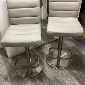 Zuri Furniture - Lush Bar Stool - Grey - Furniture Stores Near Me - Frisco, Texas Zuri Furniture - Lush Bar Stool - Grey - Furniture Stores Near Me - Frisco, Texas