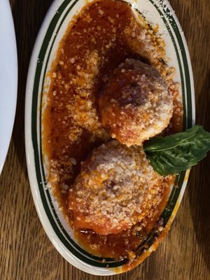 Delucca Gaucho Pizza & Wine Plano by null