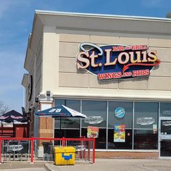 St. Louis Bar & Grill