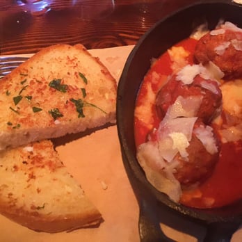 Union Kitchen and Tap Encinitas - Meatball and garlic bread - New American Near Me - Encinitas, California