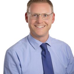 Family Focus Eye Care - Dr. David Hammes