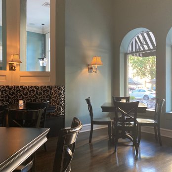 Buckley's Restaurant & Bar - Seating area - New American Near Me - Milwaukee, Wisconsin