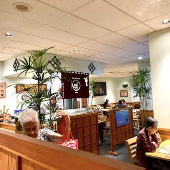 Restaurant Miwa - Inside seating and Sushi counter - Japanese Near Me - Hilo, Hawaii Restaurant Miwa - Inside seating and Sushi counter - Japanese Near Me - Hilo, Hawaii