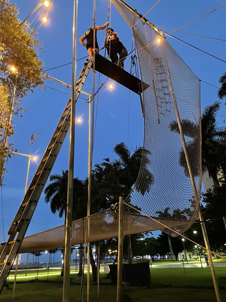 THE FLYING TRAPEZE SCHOOL 51 Photos & 85 Reviews 301 N Biscayne