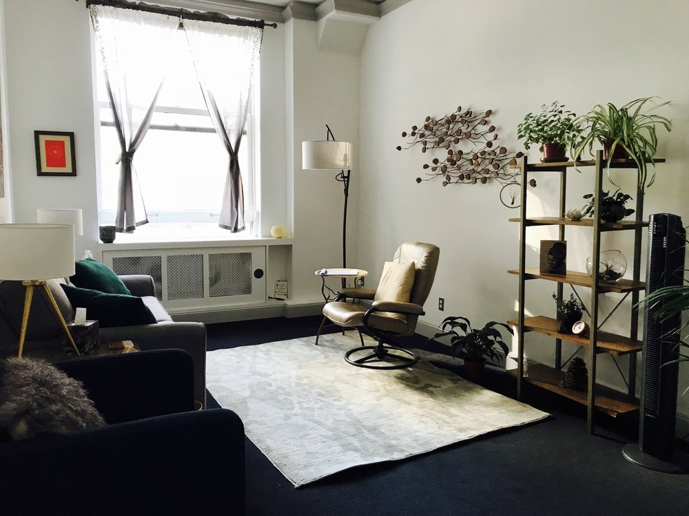 Jaclyn Hull, LMFT - grief counselor in San Francisco, CA