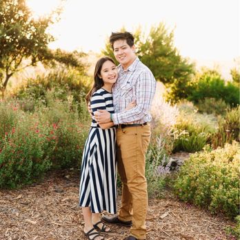 Dan and Tyler Photography - They don't forget to take a photo of just mom and dad! - Session Photography Near Me
