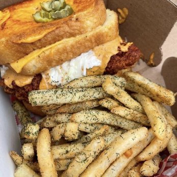 Uncle Sal's Hot Chicken - Food Delivery Services Near Me - Scarborough, Ontario