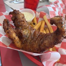 Columbus Bar - Fish and chips