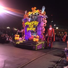 Beginning of the Parade! Beginning of the Parade!