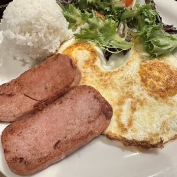 Aloha Kitchen - Breakfast & Brunch Near Me - Honolulu, Hawaii
