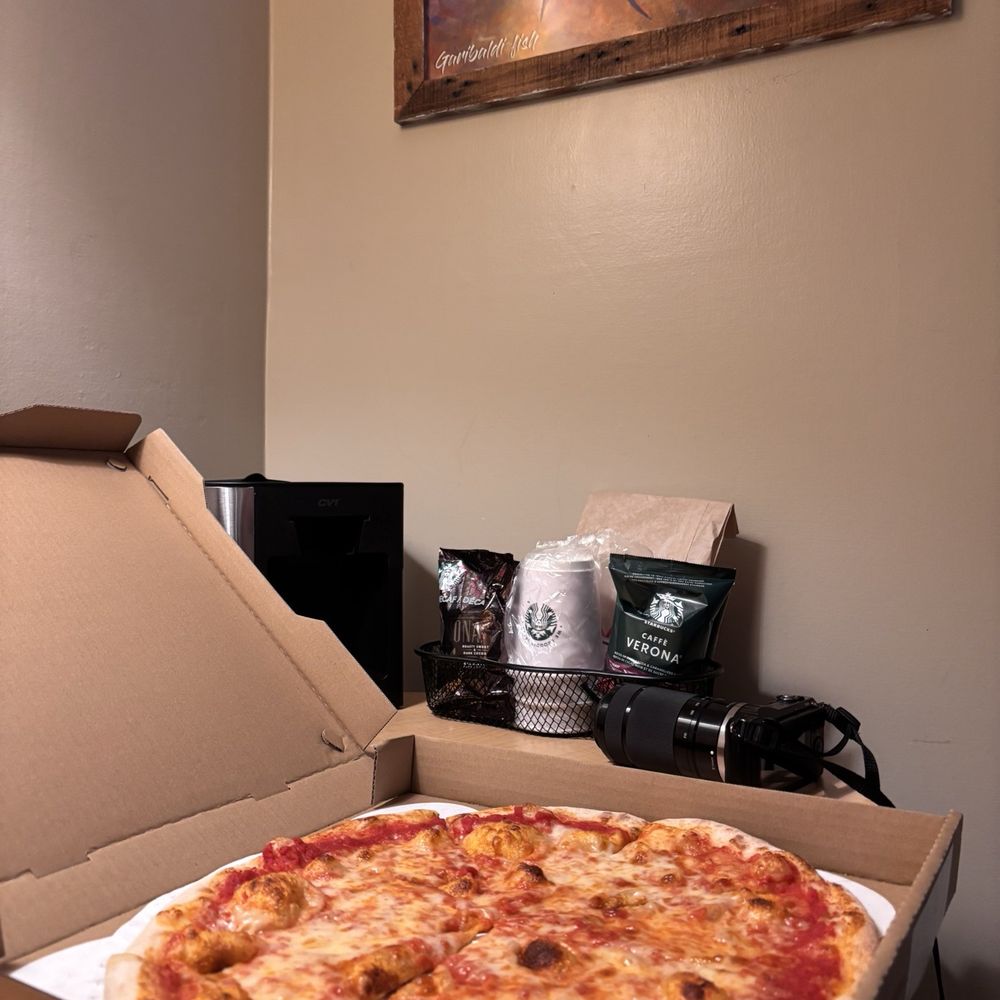 Crab Rock Pizza - I had half a pie - Pizza Near Me - Garibaldi, Oregon Crab Rock Pizza - I had half a pie - Pizza Near Me - Garibaldi, Oregon