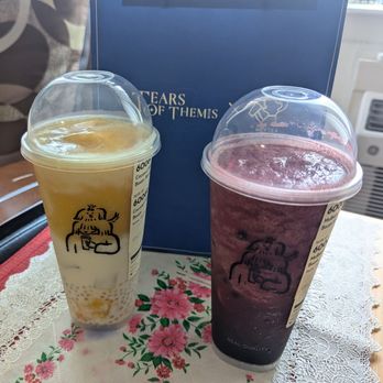 Heytea - Coconut Mango and Boysenberry drinks - Bubble Tea Near Me - Flushing, New York