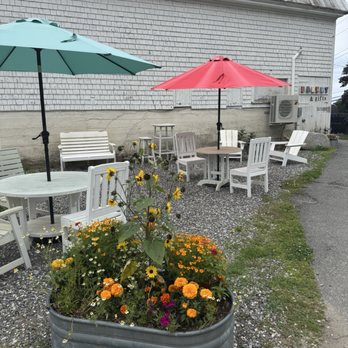 Farm 23 - Bakeries Near Me - Boothbay Harbor, Maine